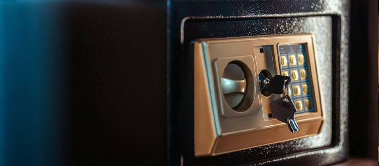 Tipos de cajas fuertes: ¿Cuál elegir según tus necesidades?